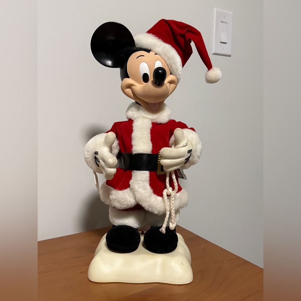 Vintage Telco Motionette Disney Mickey Santa (not working)